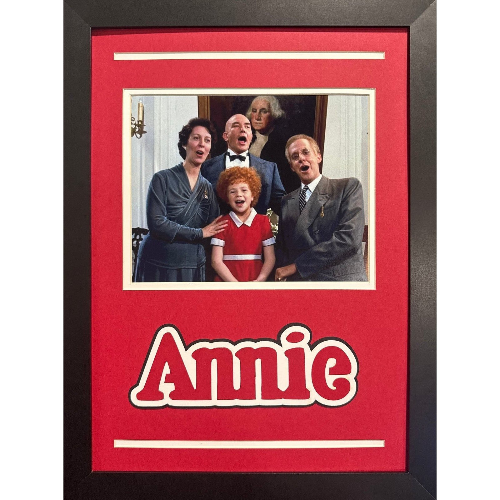 Annie Custom 8x10 Landscape Photo Frame Comic-Con Aileen Quinn_ 2