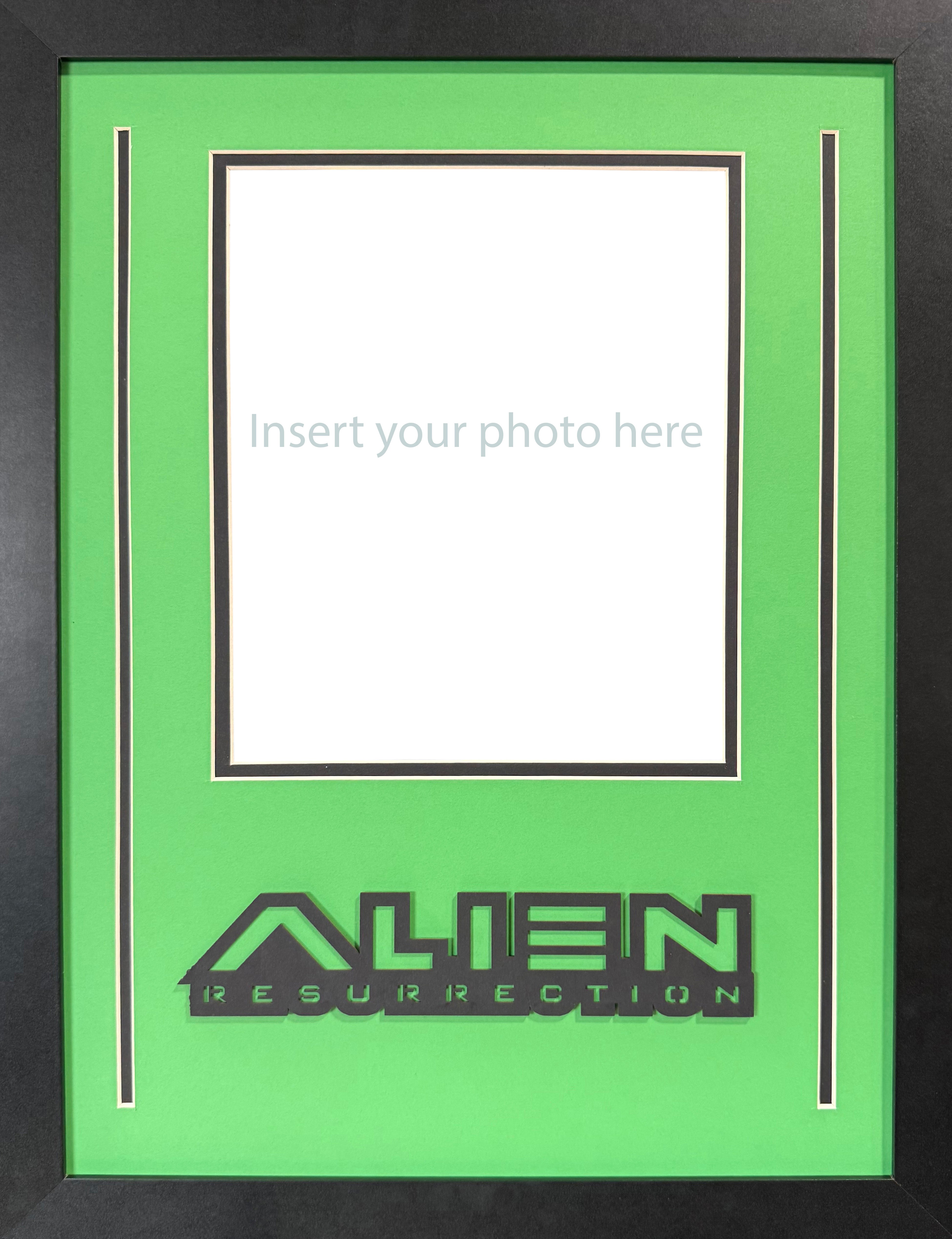 Alien Resurrection Custom 8x10 Portrait Photo Frame Comic-Con